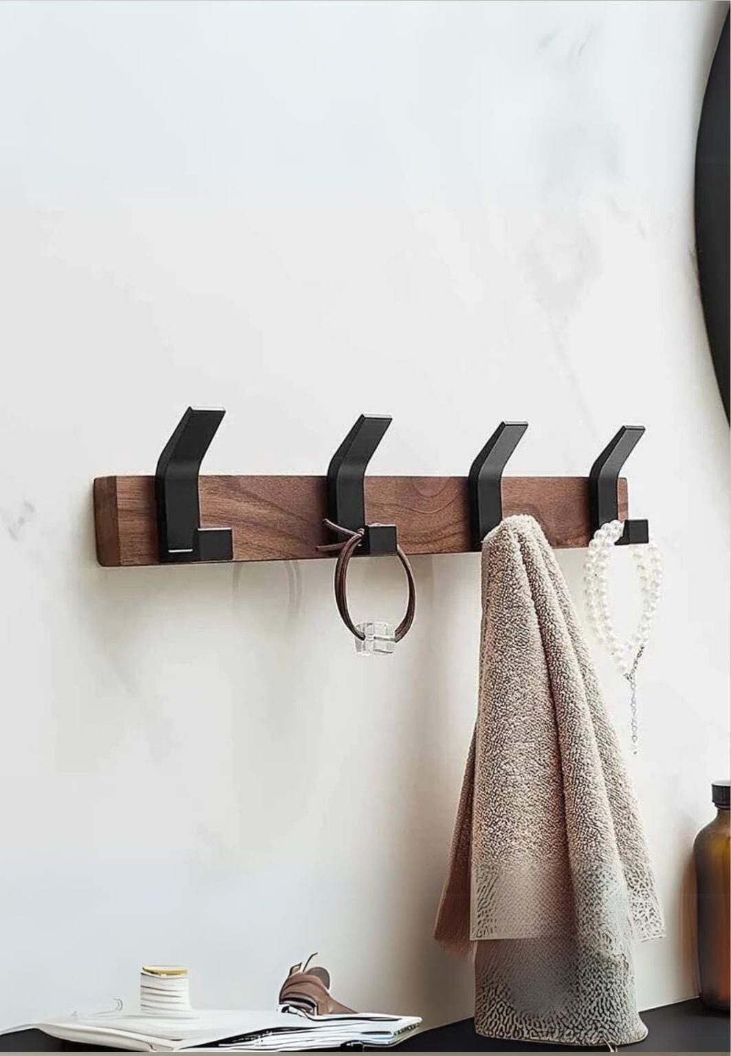 Porte manteau mural 4 Crochets Sobre Blanc | Le Porte Manteau Style B-4 Hooks