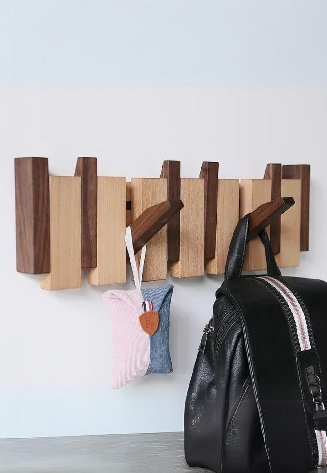 Porte manteau mural design en bois mixte 6 patères | Le Porte Manteau C6